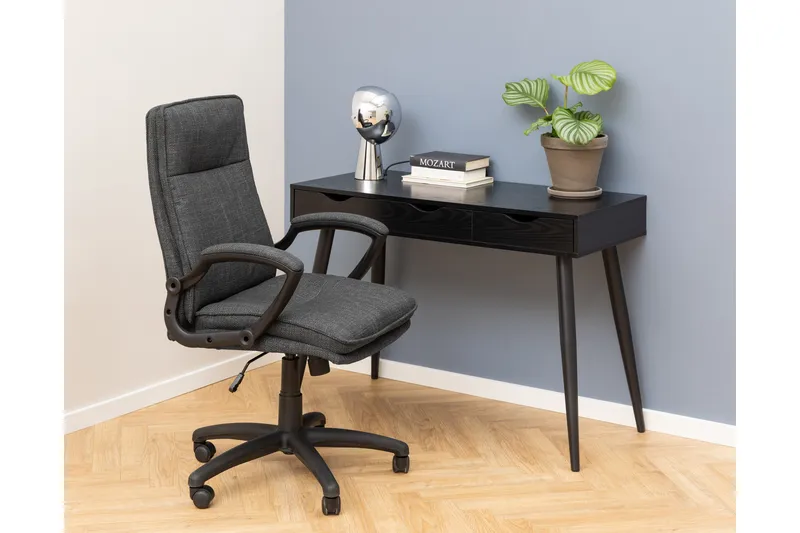 Bernard Skrivebord 110x110 cm - Sort - Møbler - Bord - Kontorbord - Skrivebord