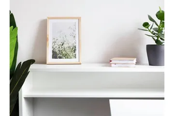 Grianan Skrivbord 136 cm White - Møbler - Bord - Kontorbord - Skrivebord - Hjørneskrivebord