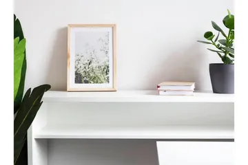 Grianan Skrivbord 136 cm White - Møbler - Bord - Kontorbord - Skrivebord - Hjørneskrivebord
