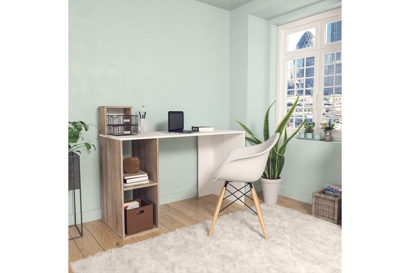 Skrivebord Lalenius 120 cm med Oppbevaringshyller - Tre - Skrivebord - Databord & PC bord