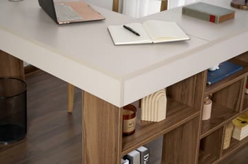 Regar Skrivebord 130x72x120 cm - Cashmere og Walnut - Møbler - Bord - Kontorbord - Skrivebord - Hjørneskrivebord