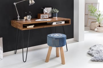 Skrivebord Lochside 110 cm med Oppbevaring Hylle - Massivt Tre/Svart - Møbler - Bord - Kontorbord - Skrivebord