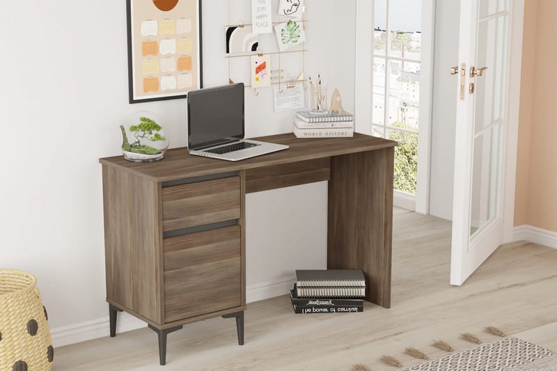 Skrivebord Turran 120x75x120 cm med oppbevaring - Brun - Skrivebord - Databord & PC bord