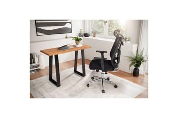 Skrivebord Wohnling Heltre med trekanter metallramme - Møbler - Bord - Kontorbord - Skrivebord