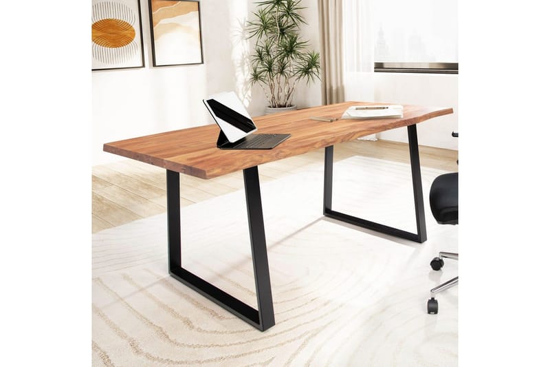 Skrivebord Wohnling Massivt treverk trekanter metallbein landlig stil Svart, Rett, 140x60 cm - Svart, Rett, 140x60 cm - Møbler - Bord - Kontorbord - Skrivebord