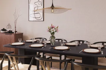 Kopparbo Matgruppe forlengelsesbart 200-260 cm med 8 Dastoori Spisestol - Svart - Møbler - Bord - Spisegruppe