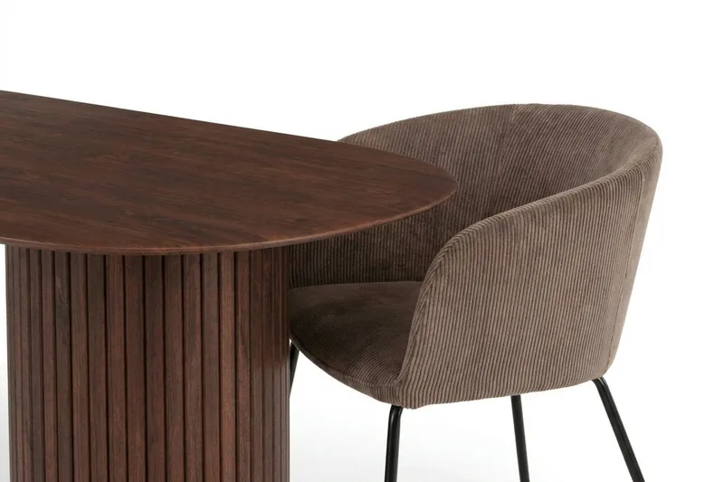 Kopparbo oval matgruppe 220 cm valnøtt med 6 Berit spisestoler - Valnøtt - Møbler - Bord - Spisegruppe