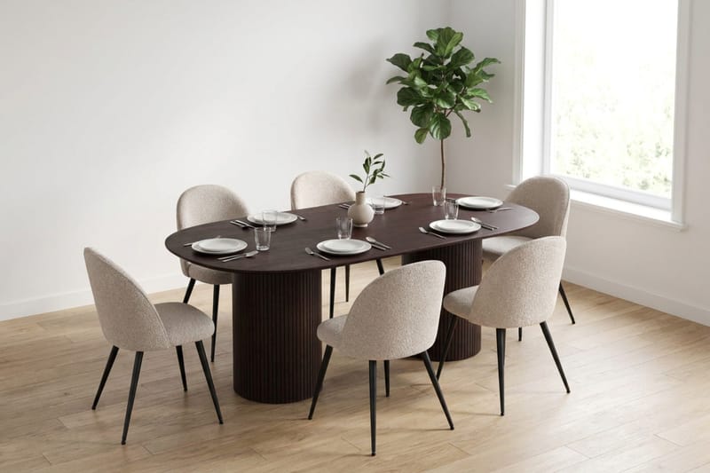 Kopparbo oval spisegruppe 220 cm med 6 Nibe Plus spisestoler - Røkt eik - Møbler - Bord - Spisegruppe