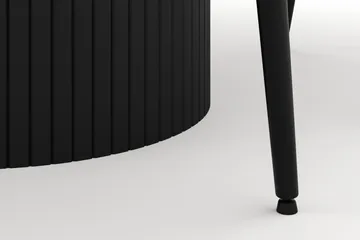 Kopparbo Rund Spisegruppe 106-156cm med 4 Alsarp Spisestoler - Svart - Møbler - Bord - Spisegruppe