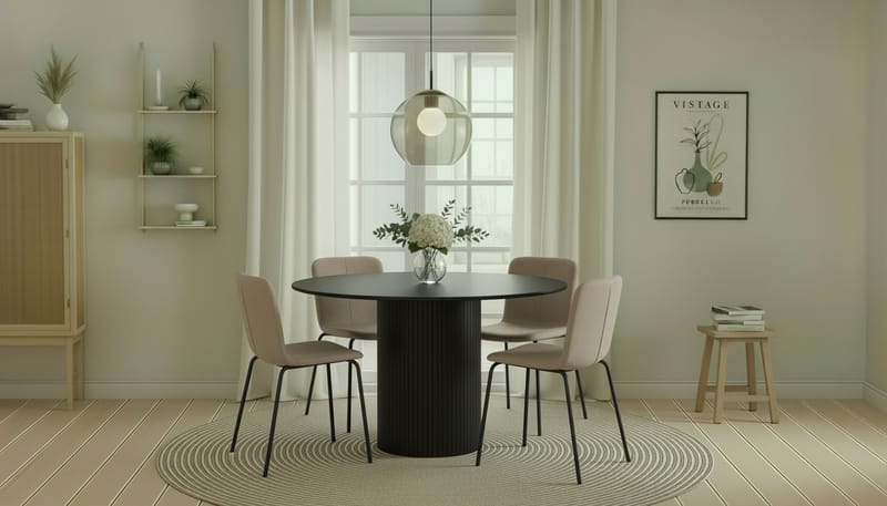 Kopparbo Rundt Spisebord 130 cm med 4 Katy Spisestoler - Svart tre / Greige Bouclé / Metallben Svart - Møbler - Bord - Spisegruppe