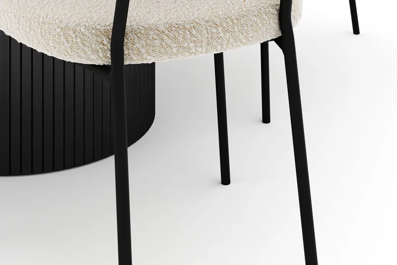 Kopparbo Rundt Spisebord 130 cm Uttrekkbart med 4 Gemmiano Stoler - Svart - Møbler - Bord - Spisegruppe