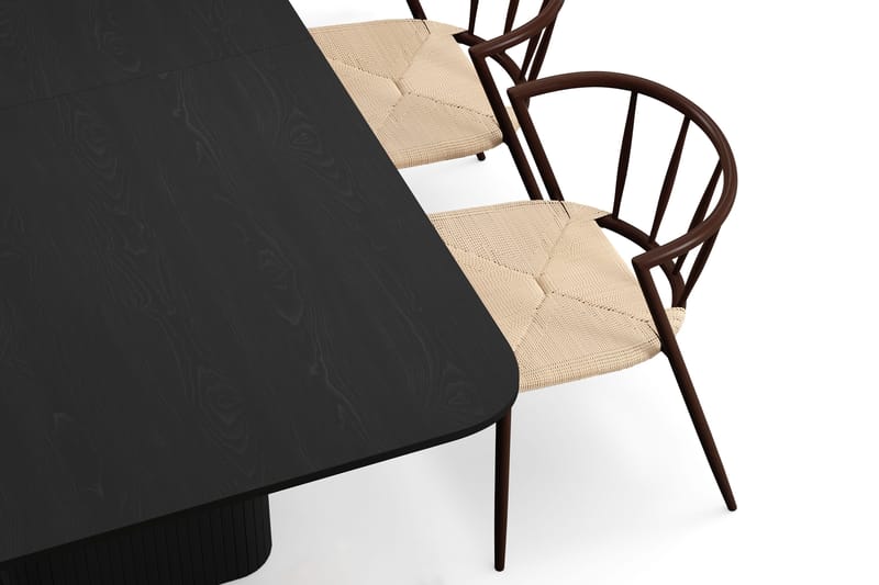Kopparbo Spisebord 180-240 cm Uttrekkbart med 4 Winston Spisestoler - Svart / Beige / Metallben Røkt eik - Møbler - Bord - Spisegruppe