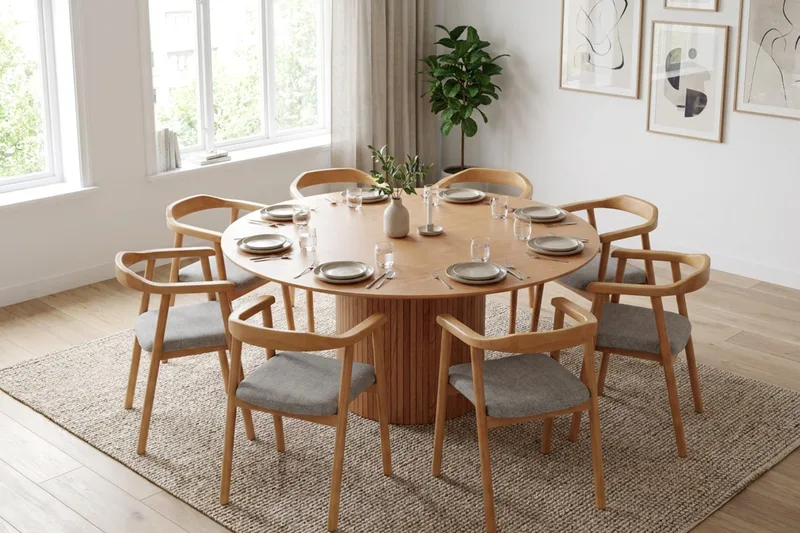 Kopparbo spisegruppe med rundt bord 180 cm eik og 8 Jolie spisestoler - Eik - Møbler - Bord - Spisegruppe