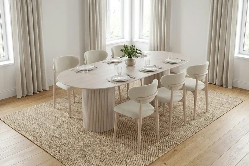 Kopparbo spisegruppe oval 220 cm hvitlasert med 6 Molly spisestoler - Hvitlasert - Møbler - Bord - Spisegruppe