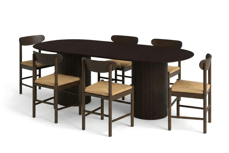 Kopparbo spisegruppe oval 220 cm røkt eik med 6 Elsie spisestoler - Møbler - Bord - Spisegruppe