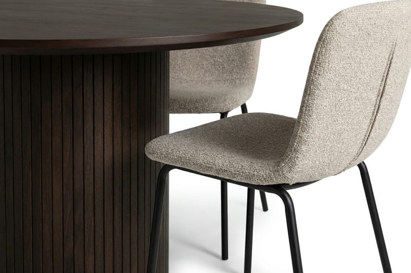 Kopparbo spisegruppe rund 110 cm røkt eik med 4 Katy spisestoler - Røkt eik - Møbler - Bord - Spisegruppe