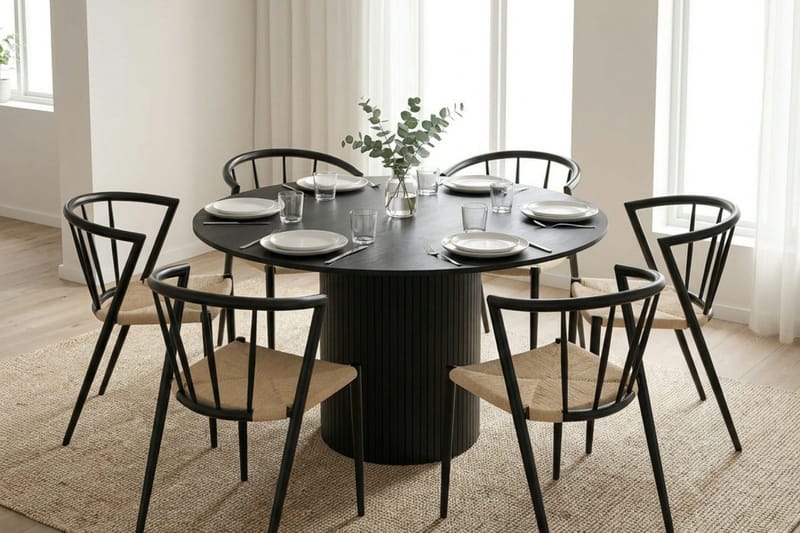 Kopparbo spisegruppe rund 130 cm svart med 6 Winston spisestoler - Svart - Møbler - Bord - Spisegruppe