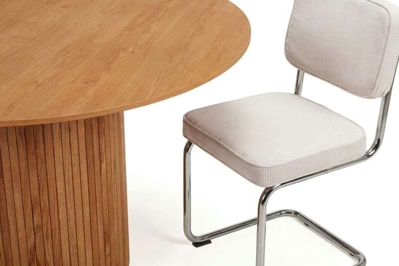Kopparbo spisegruppe rund 150 cm eik med 6 Milva spisestoler - Eik - Møbler - Bord - Spisegruppe