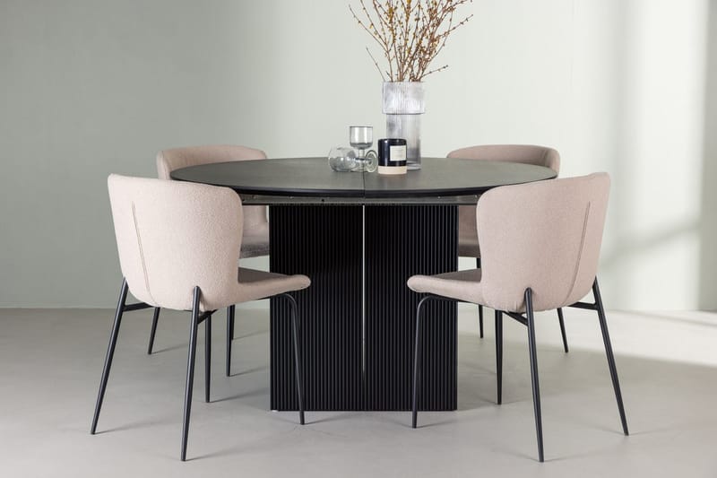 Matilda uttrekkbart spisebord 130/180 cm med 4 Modesto spisestoler