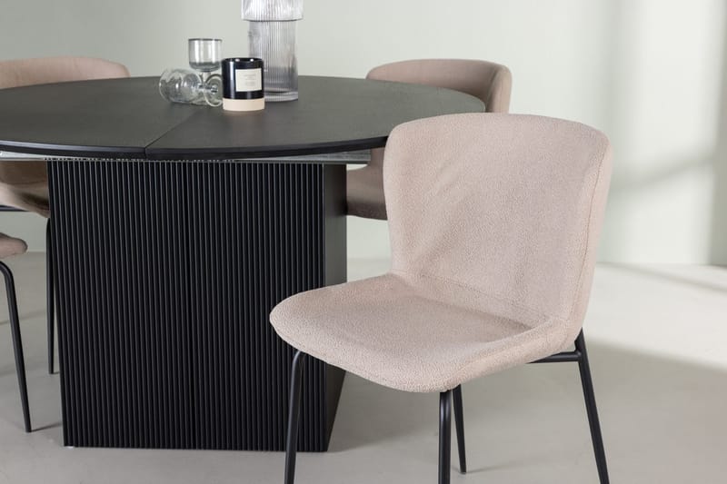 Matilda uttrekkbart spisebord 130/180 cm med 4 Modesto spisestoler - Møbler - Bord - Spisegruppe