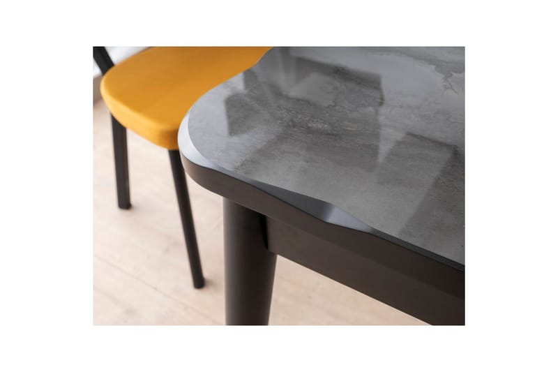 Morin Spisebord 130 cm Rektangulær - Sort - Møbler - Bord - Spisebord & kjøkkenbord