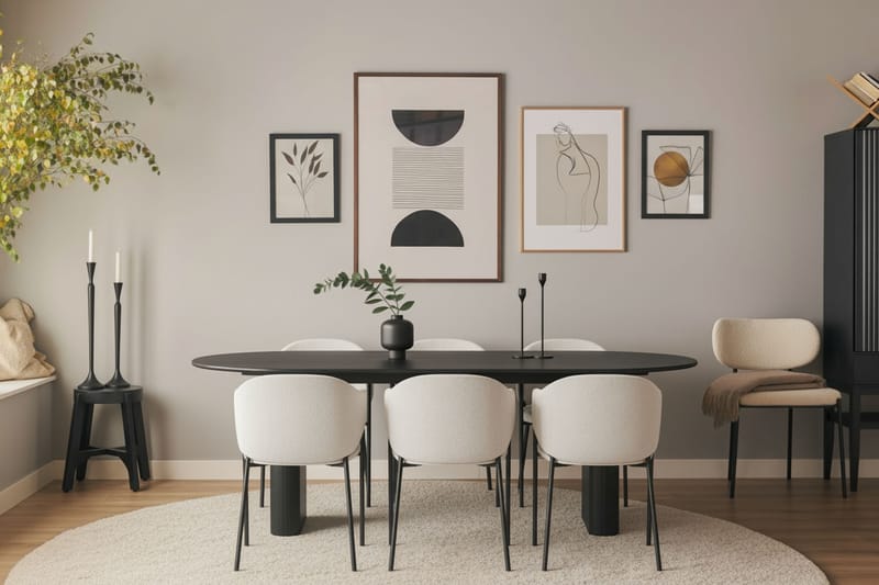 Noira Ovalt Spisebord 220 cm med 6 Filip Spisestoler - Svart / Hvit Bouclé - Møbler - Bord - Spisegruppe