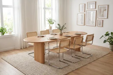 Noira spisegruppe uttrekkbar 220–320 cm eik med 6 Build spisestoler - Eik - Møbler - Bord - Spisegruppe