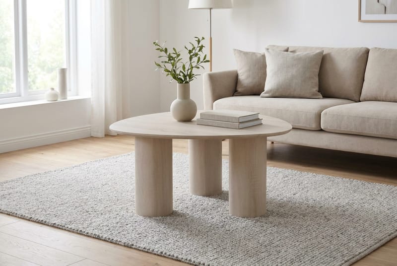 Nova Sofabord Triangelformet 85 cm - Hvitlasert - Møbler - Bord - Sofabord & salongbord