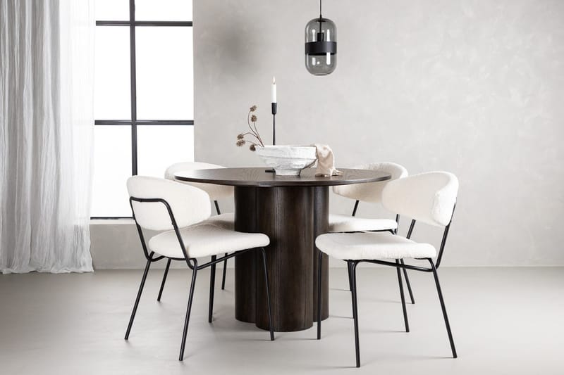Olivero spisebord 110 cm rundt med 4 Chico spisestoler