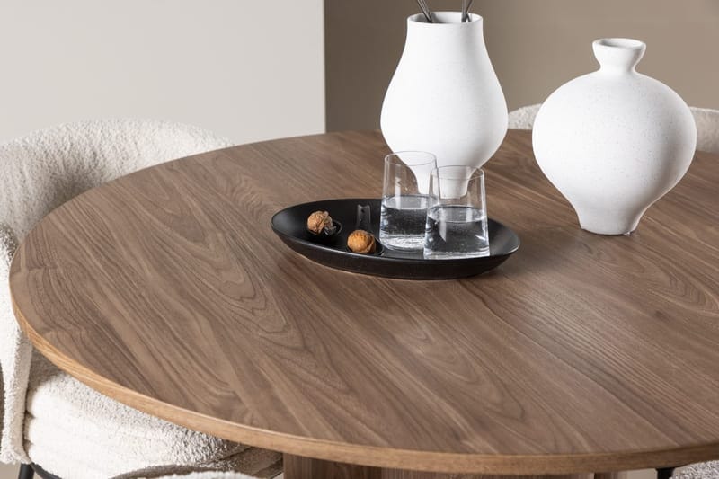 Olivia spisebord 110 cm med 4 Agnes spisestoler - Møbler - Bord - Spisegruppe