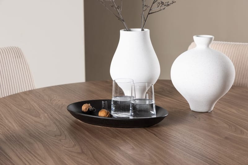 Olivia spisebord 110 cm med 4 Leone spisestoler - Møbler - Bord - Spisegruppe