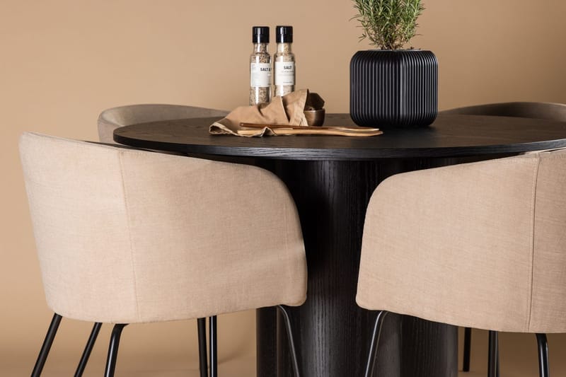 Olivia spisebord 110 cm rundt med 4 Berit armstoler med armlener - Møbler - Bord - Spisegruppe
