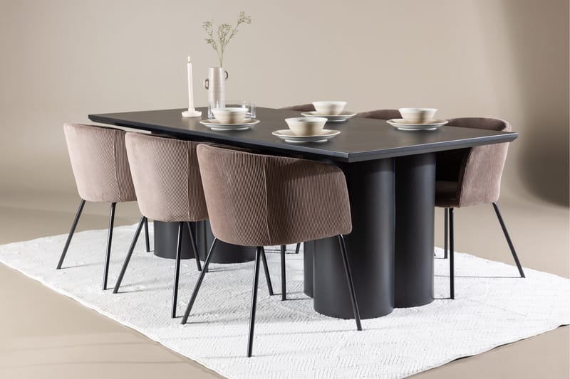 Olivia Spisegruppe 210 cm Rektangulær med 6 Berit stoler - Møbler - Bord - Spisegruppe