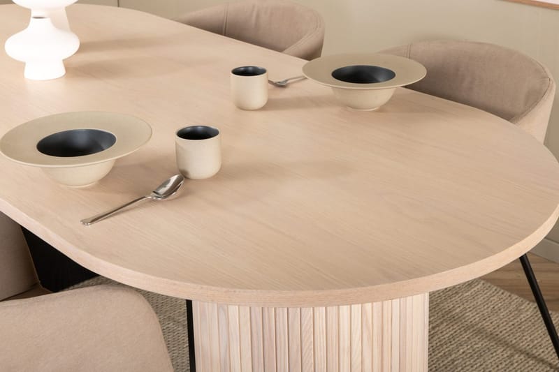 Oval spisegruppe Venture Home Bianca, Berit Beige Lyst tre 4 stk. - Møbler - Bord - Spisegruppe