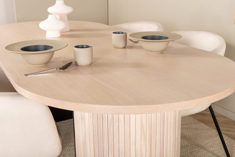 Oval spisegruppe Venture Home Bianca, Berit - Møbler - Bord - Spisegruppe