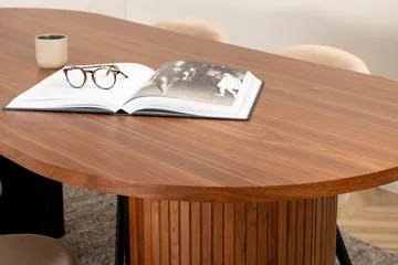 Oval spisegruppe Venture Home Bianca, Velvet Mørkt tre - Møbler - Bord - Spisegruppe
