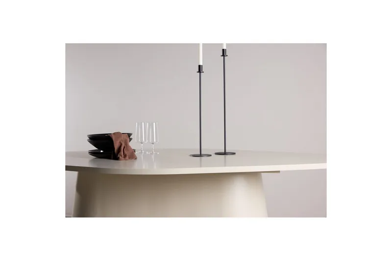 Ovalt spisebord Diamond - Møbler - Bord - Spisebord & kjøkkenbord