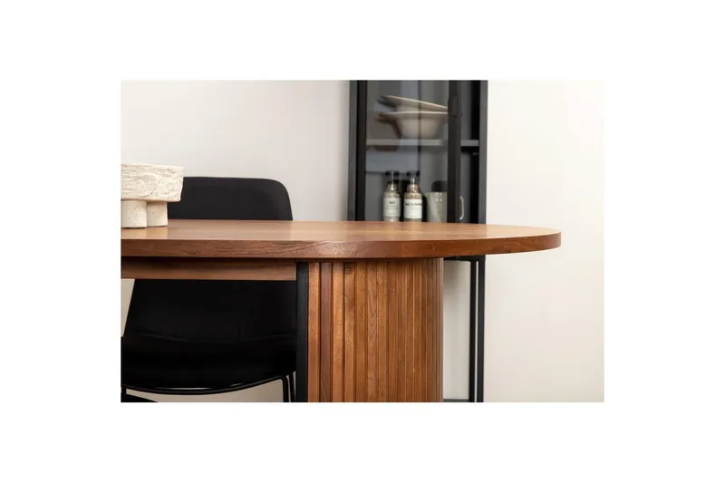 Ovalt spisesett Bianca, Muce - 200x90x75 - Møbler - Bord - Spisegruppe