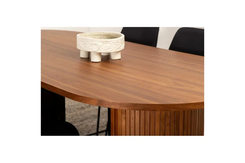 Ovalt spisesett Bianca, Muce - 200x90x75 - Møbler - Bord - Spisegruppe