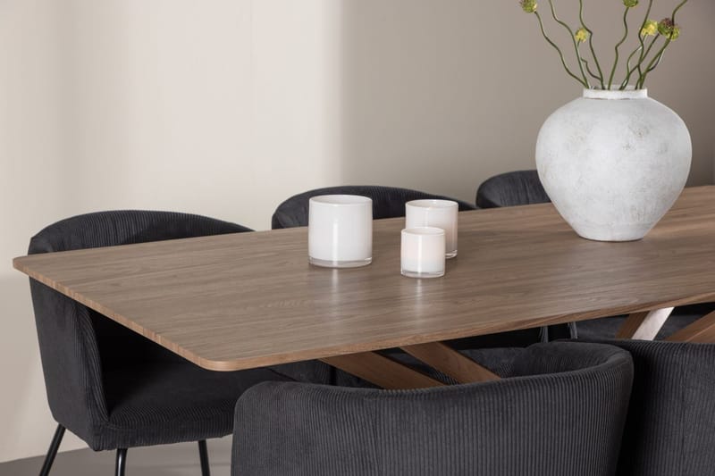 Piazza Spisebord 180x90 cm med 6 Berit Armstoler