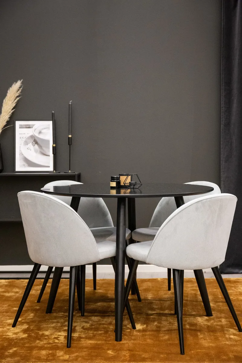 Plaza Spisebord 100x100 cm med 4 Velvet Spisestoler i Kordfløyel