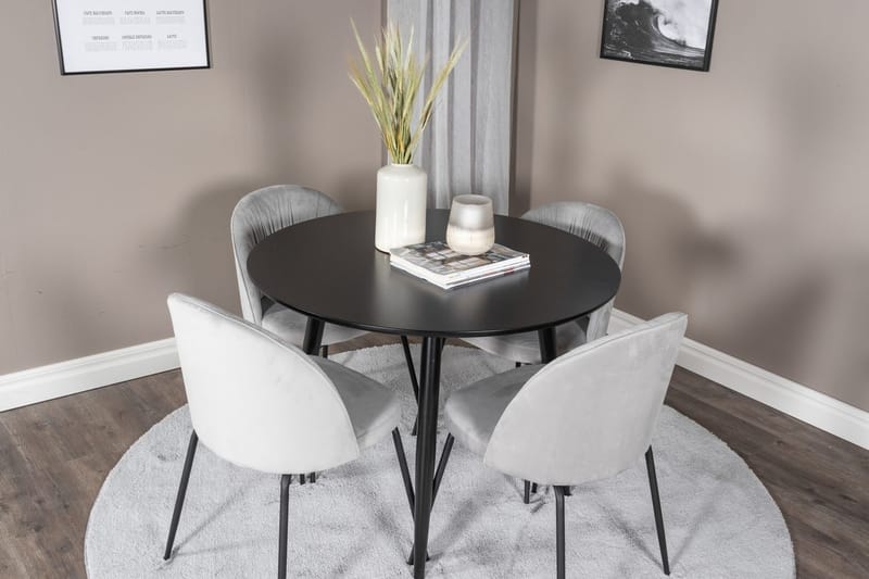 Plaza Spisebord 100x100 cm med 4 Wrinkles Spisestoler - Møbler - Bord - Spisegruppe