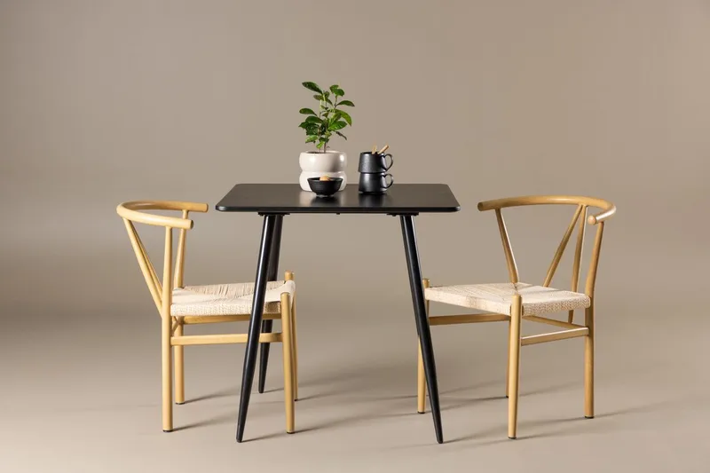 Polar spisebord 75x75 cm med 2 Alfons armstoler