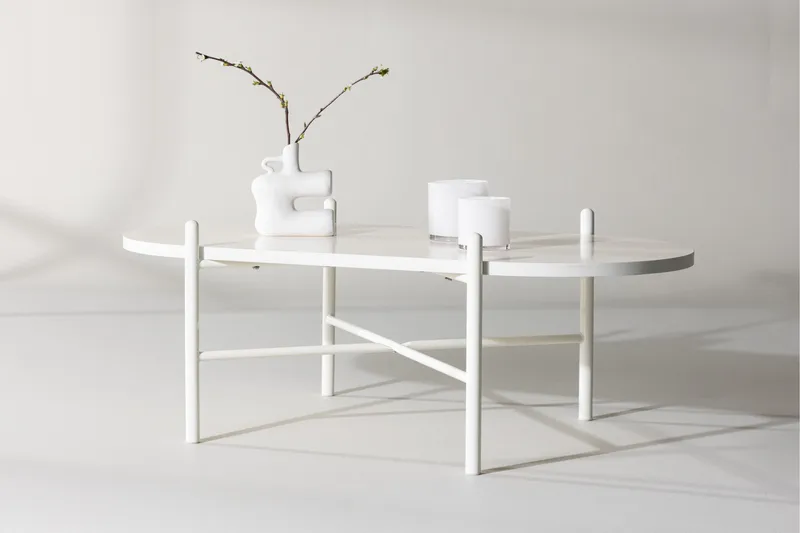 Pueblo 65,5 cm Ovalt Sofabord i Lyst Tre - Hvit - Møbler - Bord - Sofabord & salongbord