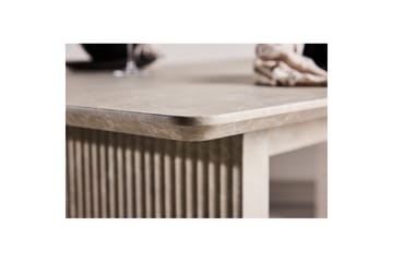 Rektangulært spisebord Vail - Møbler - Bord - Spisebord & kjøkkenbord