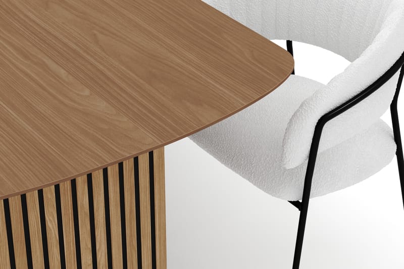 Richeto Spisebord 210 cm med 6 Karol Spisestoler - Naturlig finish / Hvit Bouclé - Møbler - Bord - Spisegruppe