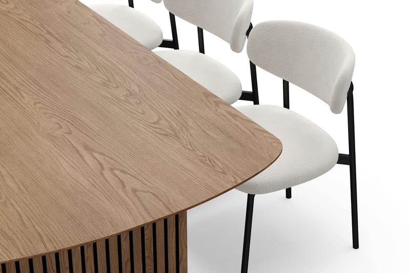 Richeto Spisebord 240 cm med 6 Lucy Spisestoler - Naturlig finish / Hvit Bouclé / Metallben Svart - Møbler - Bord - Spisegruppe
