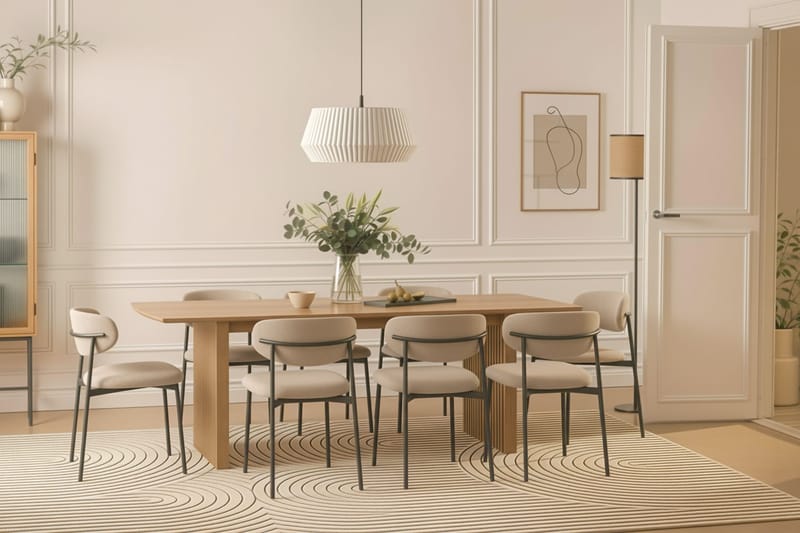 Richeto Spisebord 240 cm med 8 Lucy Spisestoler - Naturlig finish / Greige Bouclé / Metallben Svart - Møbler - Bord - Spisegruppe