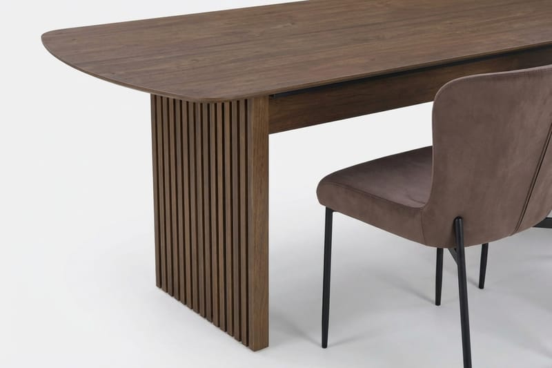 Richeto spisegruppe røkt eik 240 cm med 6 Elsie spisestoler - Røkt eik/brun - Møbler - Bord - Spisegruppe
