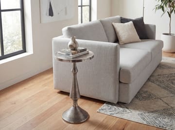 Rivnor rundt sidebord 30 cm i aluminium - sølv - Møbler - Bord - Barbord & ståbord